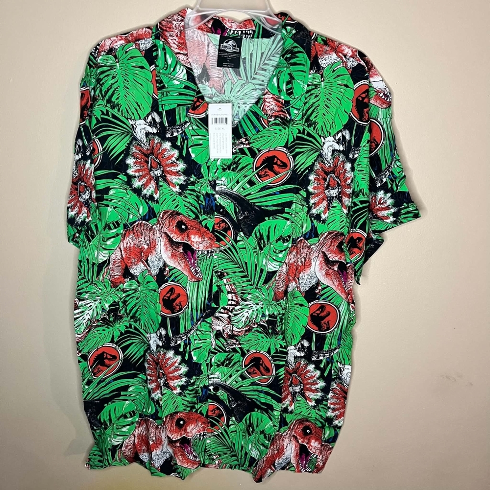 BioWorld Jurassic Park Woven XL Dinosaur Hawaiian Print Button Up Shirt
